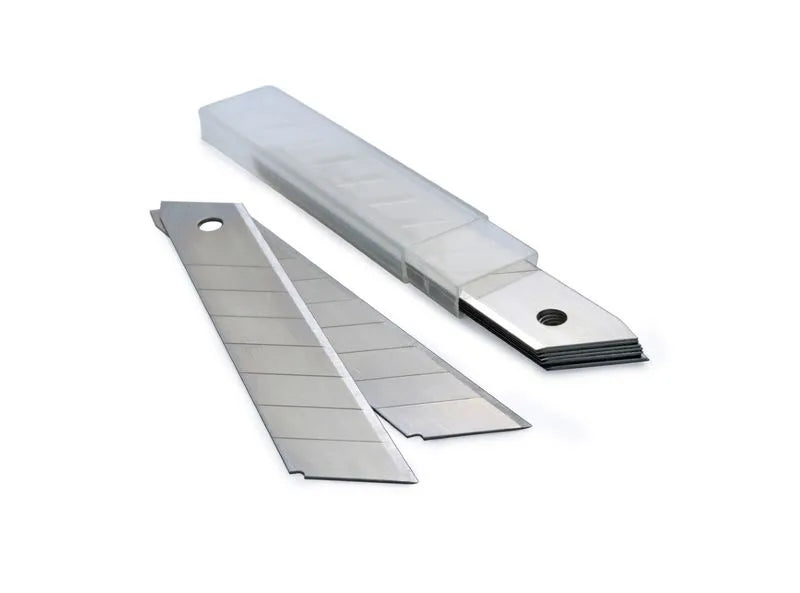 REZERVA CUTTER 18mm