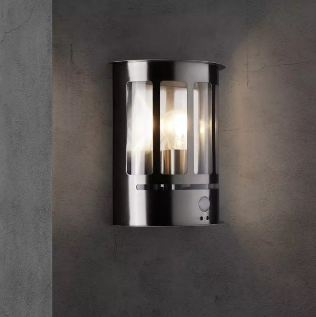 CORP ILUMINAT CU SENZOR MISCARE MONTAJ PERETE SOCLU E27